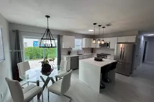 982 NW 3rd St, Florida City, FL 33034 - Photo 5