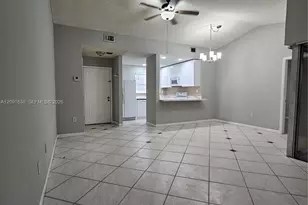 809 NE 214th Ln, Miami, FL 33179 - Photo 3