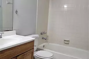809 NE 214th Ln, Miami, FL 33179 - Photo 23
