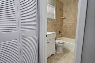 809 NE 214th Ln, Miami, FL 33179 - Photo 13