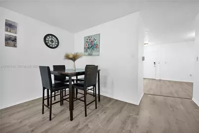 1681 NW 70th Ave #205, Plantation, FL 33313 - Photo 7