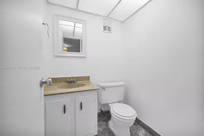 1681 NW 70th Ave #205, Plantation, FL 33313 - Photo 9