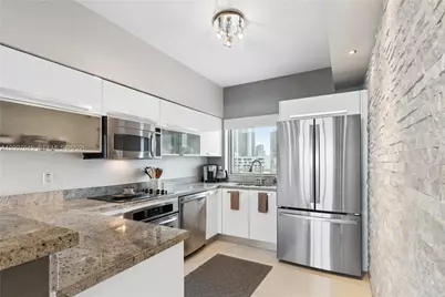 601 NE 36th St #2509, Miami, FL 33137 - Photo 13