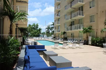2601 NW 16th St Rd #720, Miami, FL 33125 - Photo 5