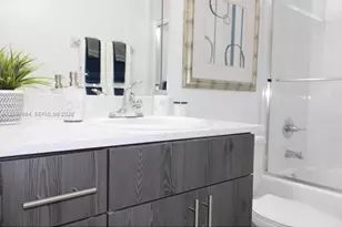 2601 NW 16th St Rd, Miami, FL 33125 - Photo 3