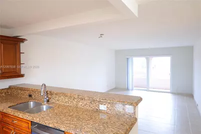 7815 Camino Real #I-414, Miami, FL 33143 - Photo 3
