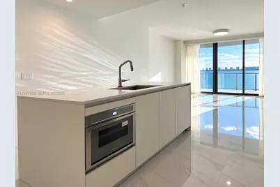 700 NE 24th St #1204, Miami, FL 33137 - Photo 3