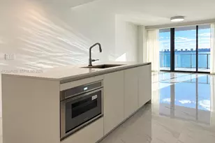 700 NE 24th St, Miami, FL 33137 - Photo 3