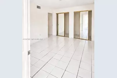4707 NW 7th St #402-8, Miami, FL 33126 - Photo 9