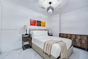 700 NE 24th St, Miami, FL 33137 - Photo 25