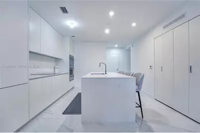 700 NE 24th St #1206, Miami, FL 33137 - Photo 9