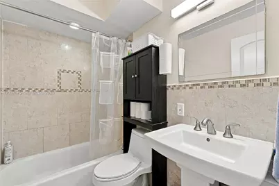 900 NE 18th Ave #304, Fort Lauderdale, FL 33304 - Photo 15