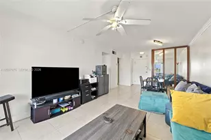 900 NE 18th Ave, Fort Lauderdale, FL 33304 - Photo 11