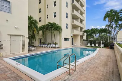 900 NE 18th Ave #304, Fort Lauderdale, FL 33304 - Photo 25