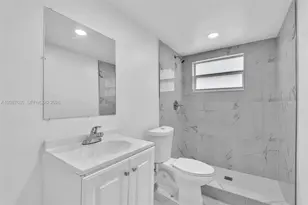 9200 E Bay Harbor Dr, Bay Harbor Islands, FL 33154 - Photo 17