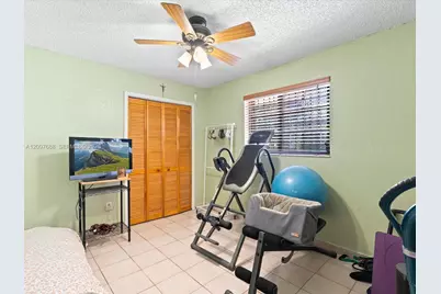 1432 SW 118th Ave, Miami, FL 33184 - Photo 23