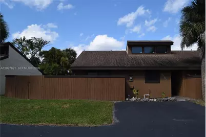 9223 SW 130th St #9223, Miami, FL 33176 - Photo 1