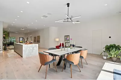 600 W 51st St, Miami Beach, FL 33140 - Photo 17