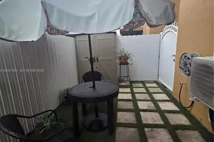 2505 W 76th St, Hialeah, FL 33016 - Photo 31