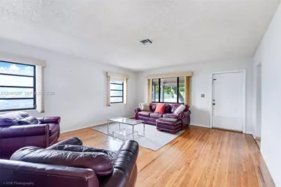 1321 W 2nd Ave, Hialeah, FL 33010 - Photo 5
