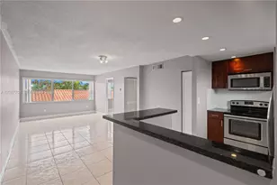 2150 Bay Dr, Miami Beach, FL 33141 - Photo 3