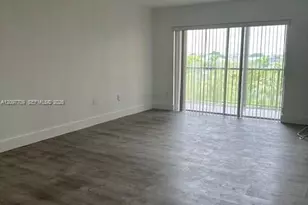 9405 W Flagler St, Miami, FL 33174 - Photo 13