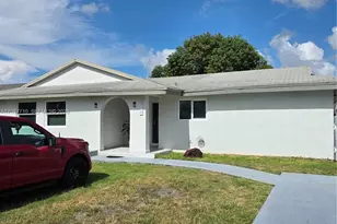 16884 SW 109th Ct, Miami, FL 33157 - Photo 3