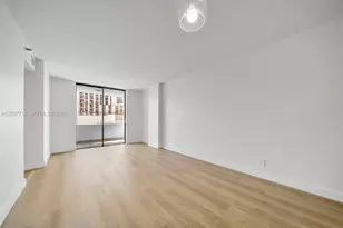 501 SW 1st St, Miami, FL 33130 - Photo 5