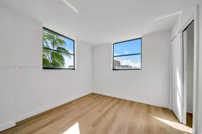 501 SW 1st St #502, Miami, FL 33130 - Photo 19