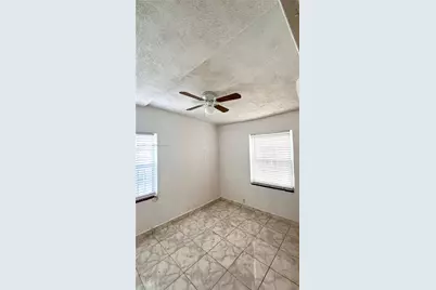 2040 Wilmington St #0, Opa-Locka, FL 33054 - Photo 9