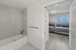 600 NE 27th St, Miami, FL 33137 - Photo 29