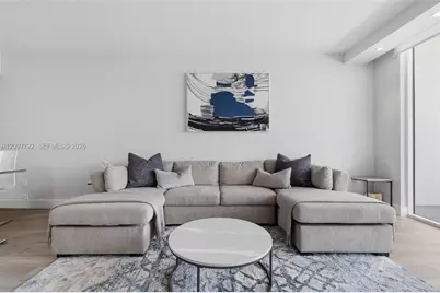600 NE 27th St #1204, Miami, FL 33137 - Photo 9