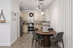 5402 W Queenship Ct, Greenacres, FL 33463 - Photo 11
