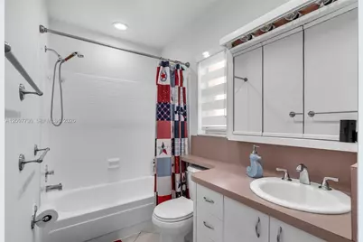850 NW 79th Ave, Margate, FL 33063 - Photo 11