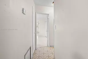 743 E 29th St, Hialeah, FL 33013 - Photo 11