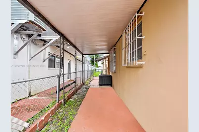 743 E 29th St, Hialeah, FL 33013 - Photo 23