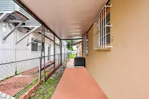 743 E 29th St, Hialeah, FL 33013 - Photo 23