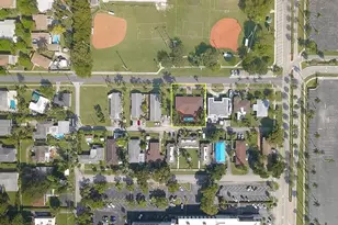 236-238 NE 1st St, Dania Beach, FL 33004 - Photo 17
