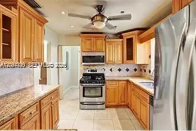 [Address not provided], Miami Gardens, FL 33169 - Photo 5