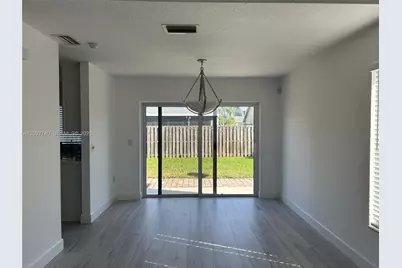 3260 NW 122nd Ave, Sunrise, FL 33323 - Photo 5