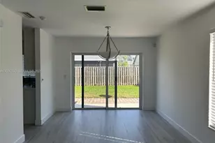 3260 NW 122nd Ave, Sunrise, FL 33323 - Photo 5