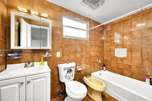531 NW 35th Ave, Miami, FL 33125 - Photo 7