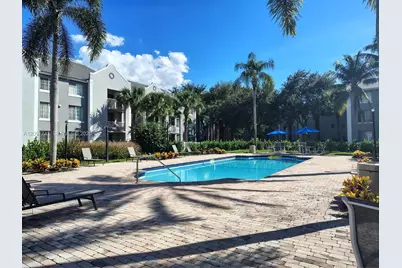 577 SW 111th Ln #204, Pembroke Pines, FL 33025 - Photo 3