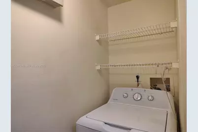 577 SW 111th Ln #204, Pembroke Pines, FL 33025 - Photo 13