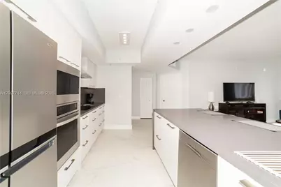 17145 N Bay Rd #4607, Sunny Isles Beach, FL 33160 - Photo 19