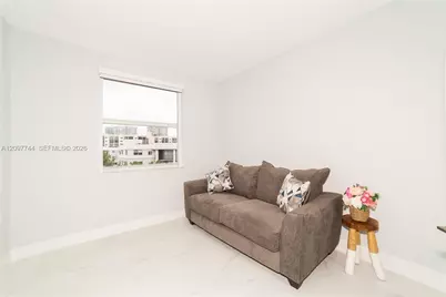 17145 N Bay Rd #4607, Sunny Isles Beach, FL 33160 - Photo 33