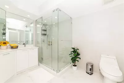 17145 N Bay Rd #4607, Sunny Isles Beach, FL 33160 - Photo 31