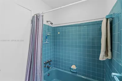 4228 N Ocean Dr #11, Lauderdale by the Sea, FL 33308 - Photo 11