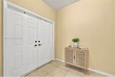 1504 SE 5th St, Homestead, FL 33033 - Photo 7