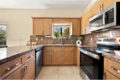 1504 SE 5th St, Homestead, FL 33033 - Photo 13